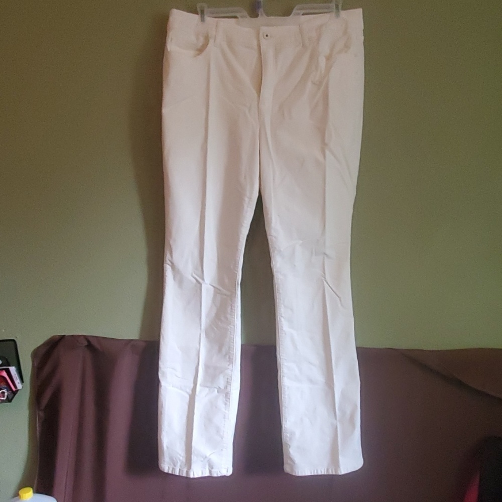 White/cream corduroy pants!